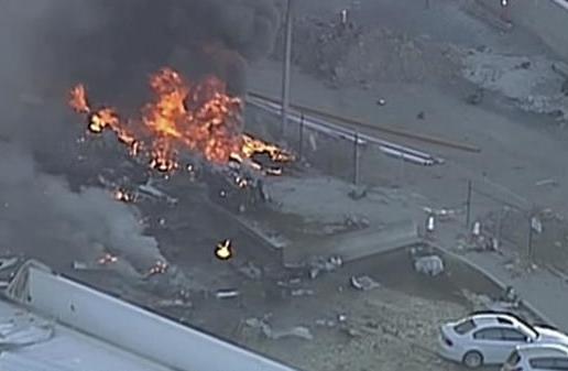 澳大利亚一飞机坠毁